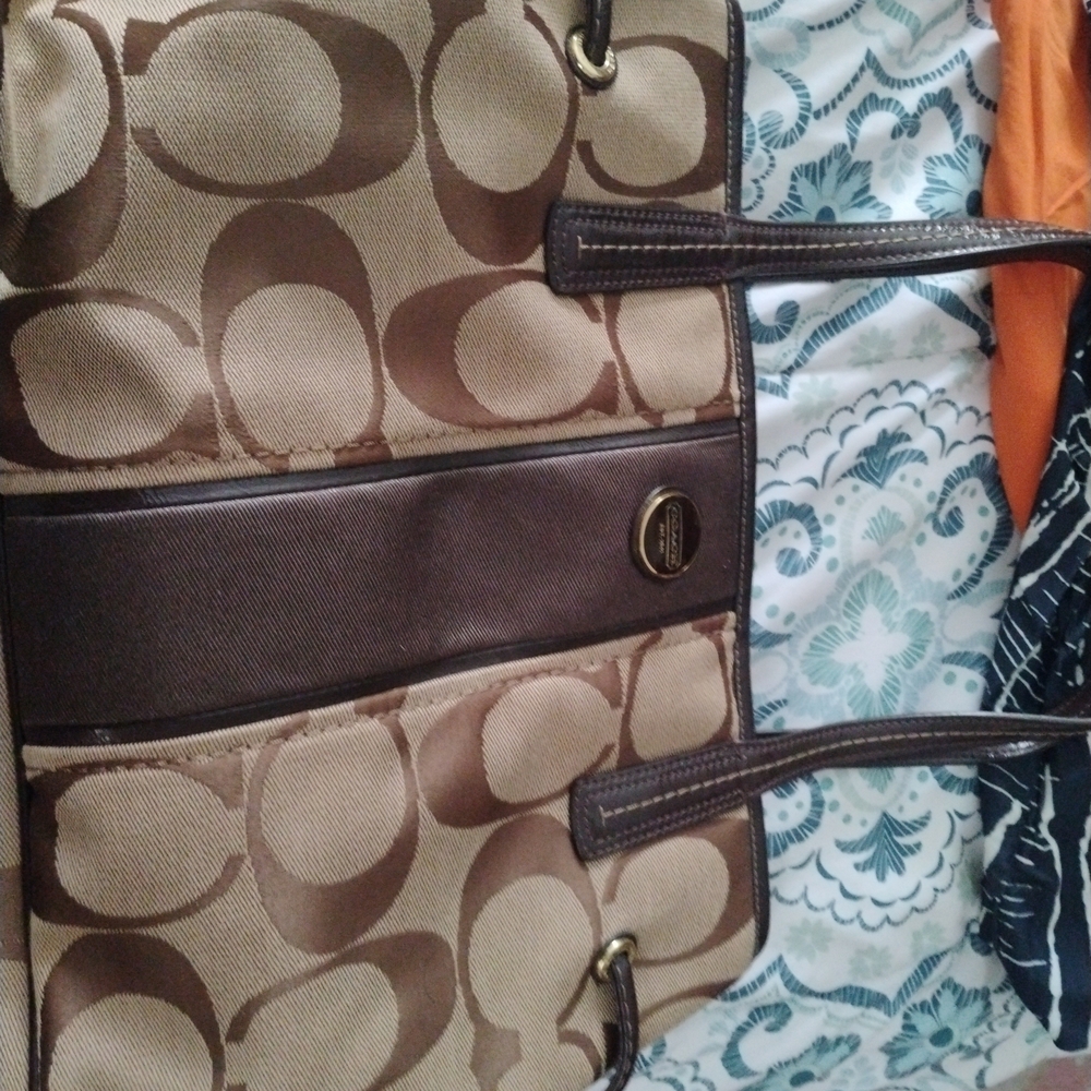 Coach Brown and Tan Tote Bag - Picture 3 of 5
